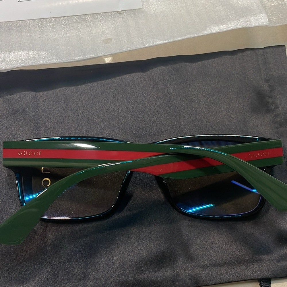 Gucci Logo Rectangular Sunglasses - Clear/Grey Le… - image 4